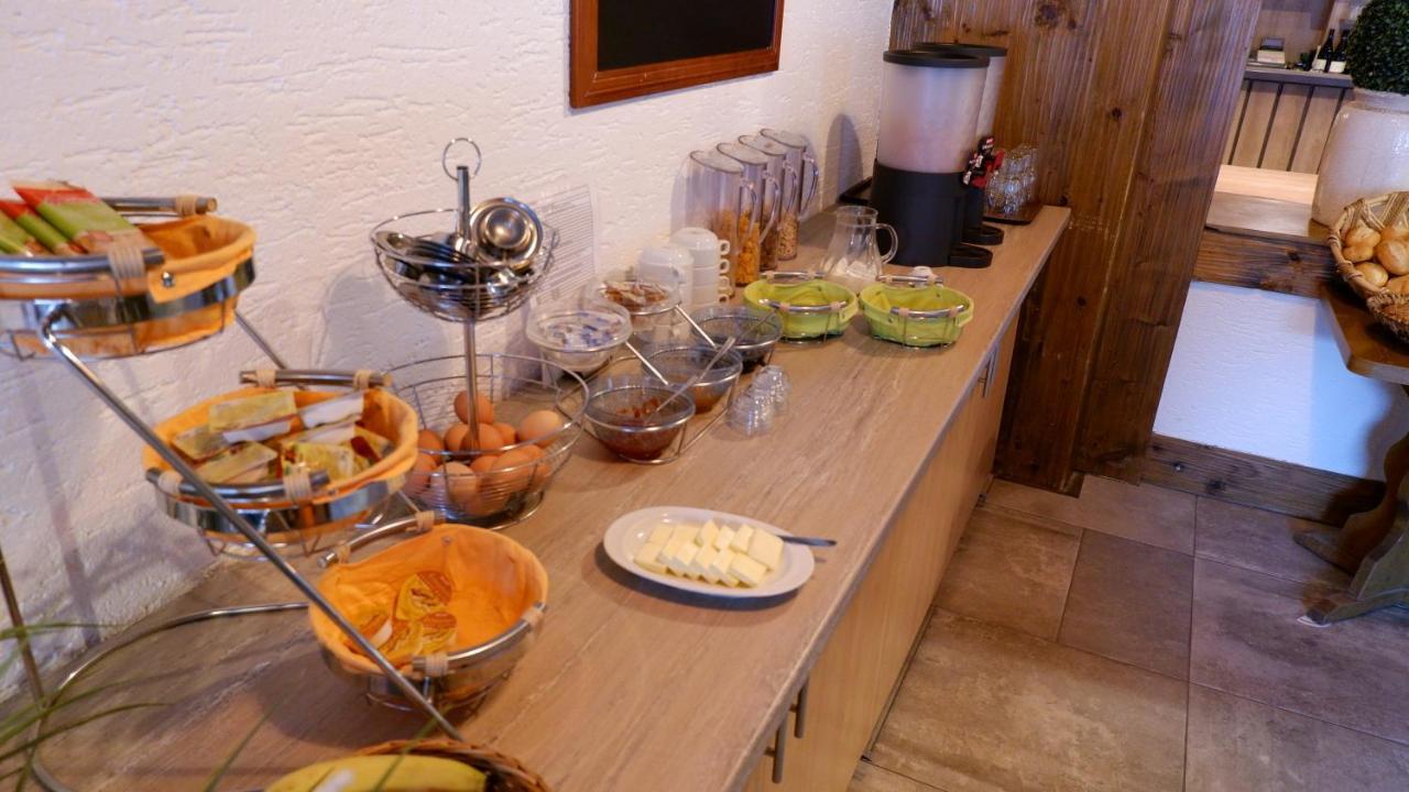 Hotel-Pension zum Paradies Willingen  Bagian luar foto
