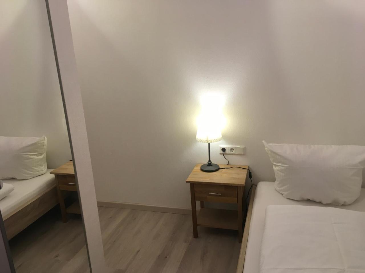 Hotel-Pension zum Paradies Willingen  Bagian luar foto